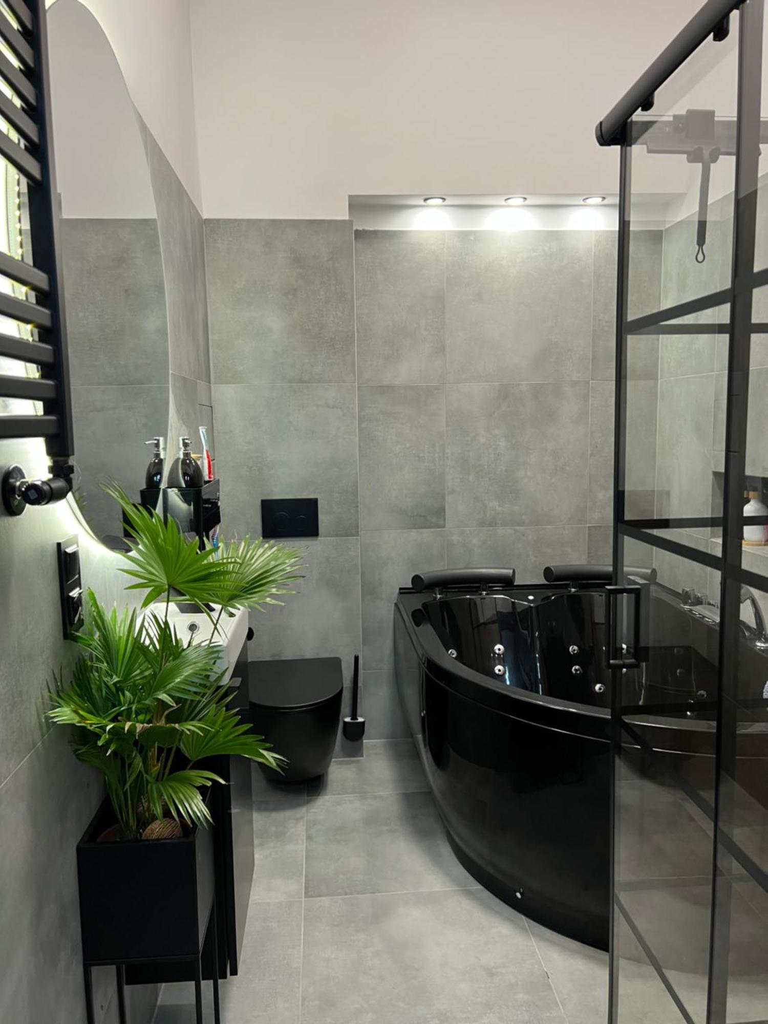 Loft W Centrum Z Jacuzzi Breslau Exterior foto